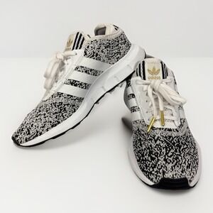 adidas Swift Run X Women's Running Sneakers White Black H03107 Size 7